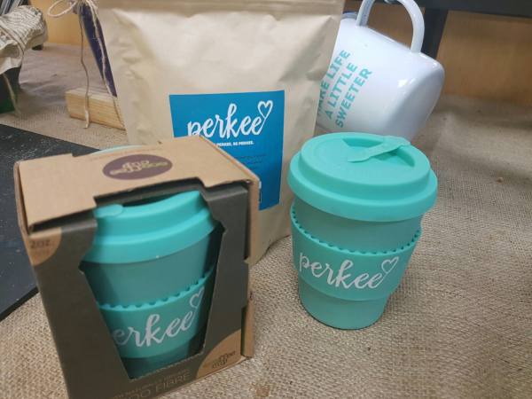 disposable coffee cups