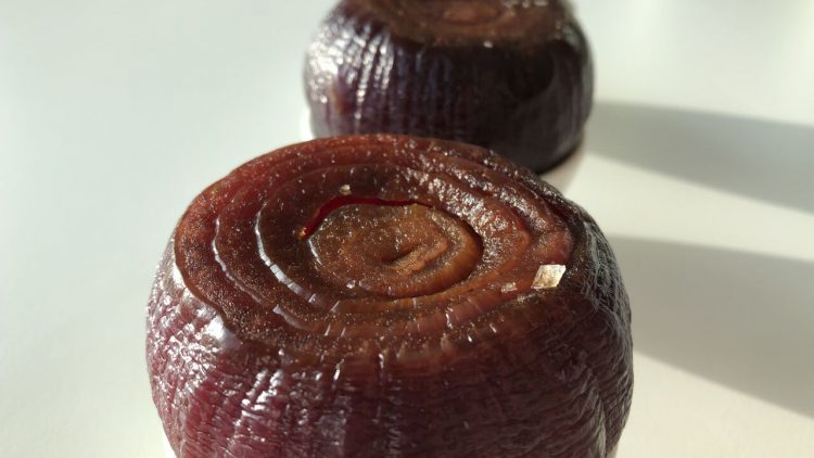 Pickled baked red onion