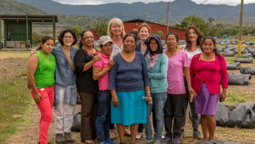 soppexcca women farmers