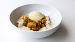 Apple crumble
