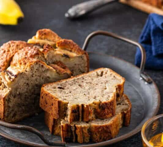 Banana cake